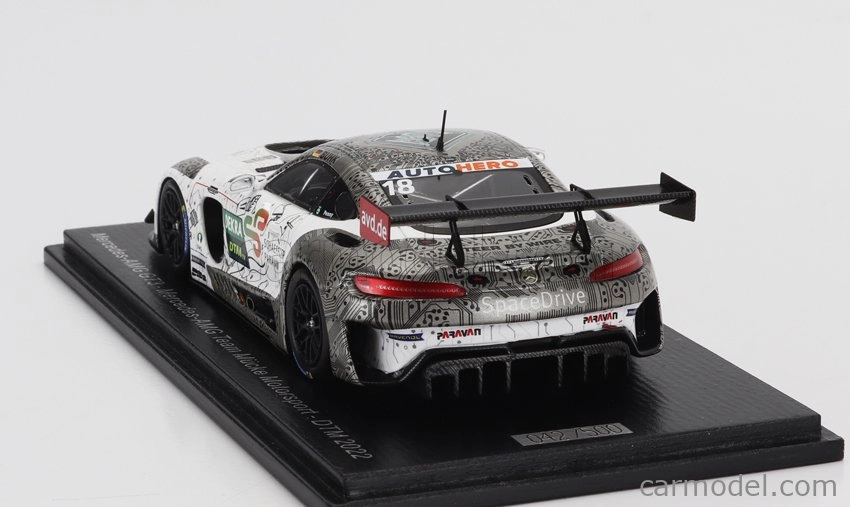 Iskrový model Mercedes Benz Amg Gt3 Evo Team Mucke Motorsport N 18 Dtm Sezóna 2022 Maximilian Buhk 1:43 Bielo-sivá