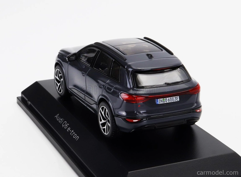 Spark model Audi Q6 E-tron 2023 1:43 Magnetic Grey