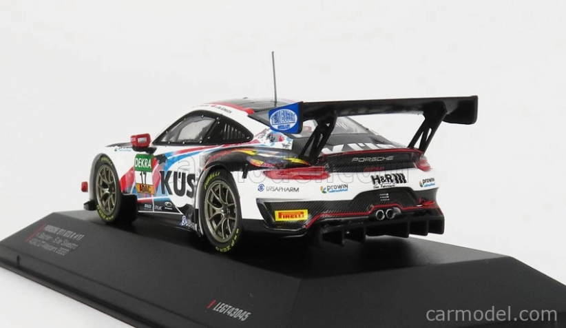 Ixo-models Porsche 911 991-2 Gt3 R Team Kues 75 Bernhard N 17 1:43, černobílá