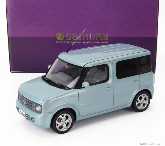 Kyosho Nissan Cube 2003 1:18 Světle Modrá