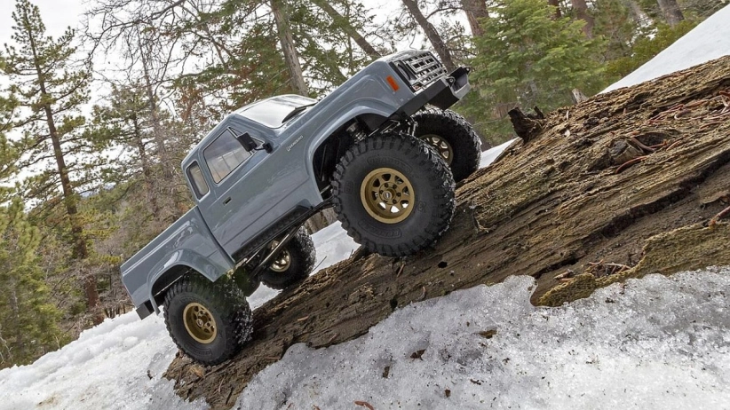 Element RC - Enduro Trail Truck RTR s karoserií SENDERO (šedá)