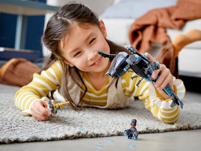 LEGO Super Heroes – Black Panther a dračie lietadlo