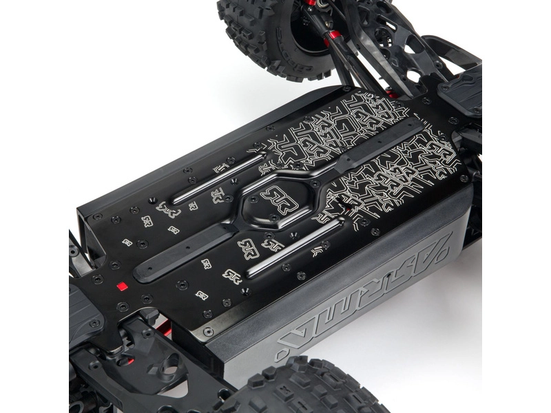 RC auto Arrma Outcast 8S BLX 1:5 4WD Smart RTR