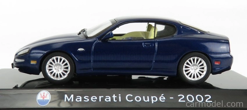 Edicola Maserati Coupe 2002 - Con Vetrina - With Showcase 1:43 Blue
