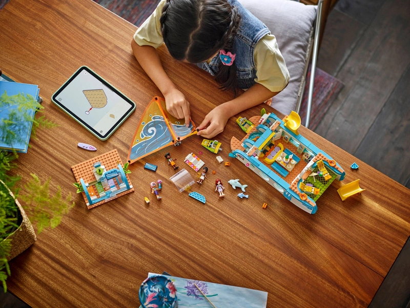 LEGO Friends - Dobrodružství na jachtě