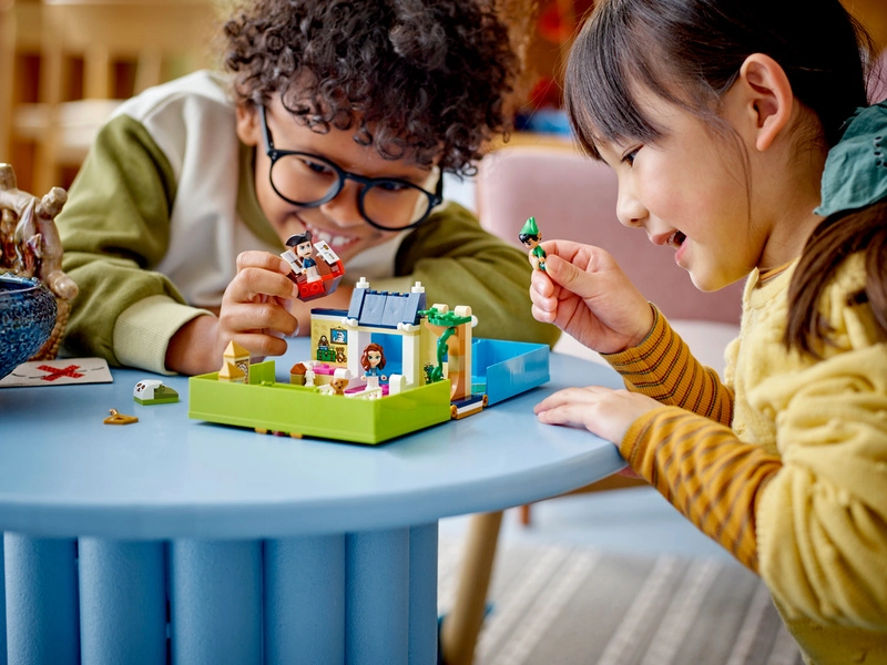 LEGO Disney - Peter Pan a Wendy a ich rozprávkové dobrodružstvo
