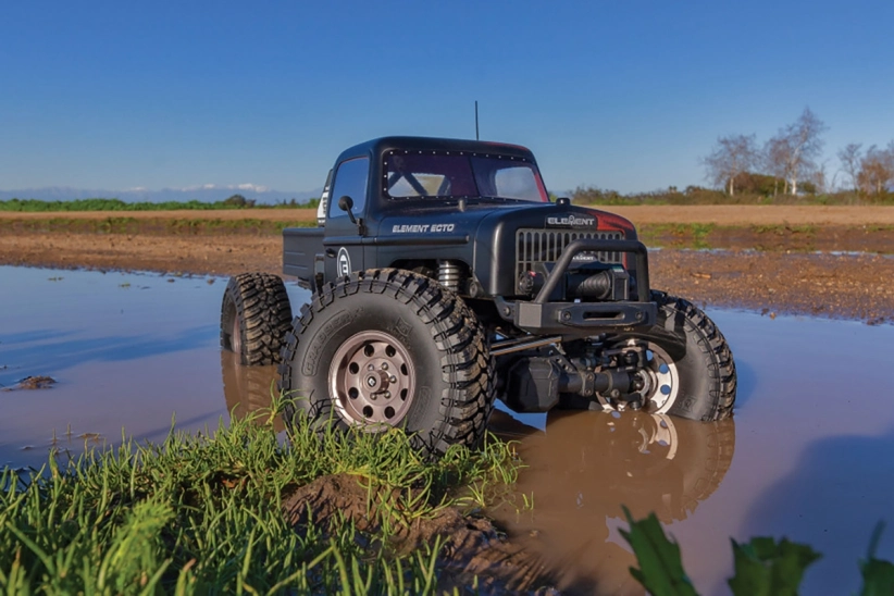 Element RC Enduro Ecto Trail Truck RTR, čierna verzia (12.8 - 325mm)