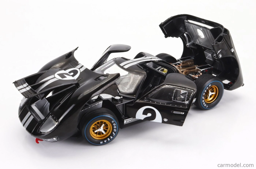 Shelby-collectibles Ford usa Gt40 Mkii 7.0l V8 Team Shelby American Inc. N 2 Víťaz 24h Le Mans 1966 B.mclaren - C.amon 1:18 Čierna strieborná