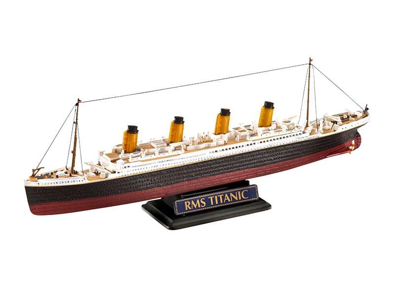 Darčeková sada 05727 - "Titanic" (1:700 + 1:1200)