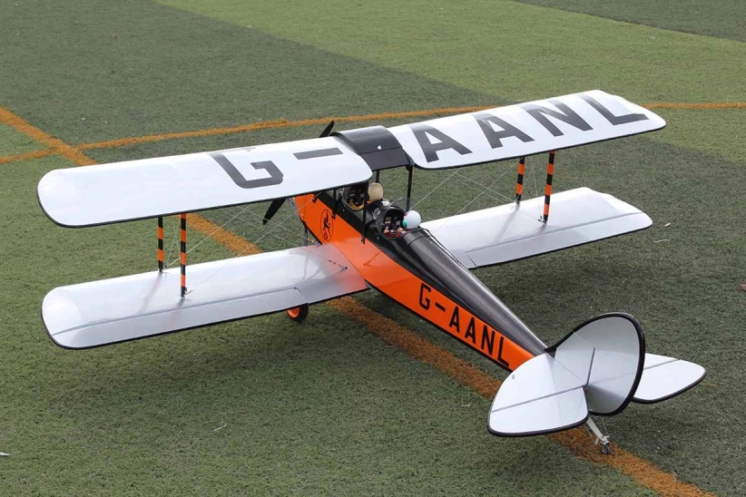 DH-60 Gipsy Moth 1,7 m oranžová/čierna