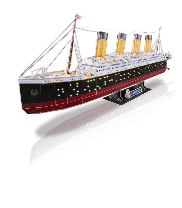 Revell 3D Puzzle – RMS Titanic s LED osvetlením
