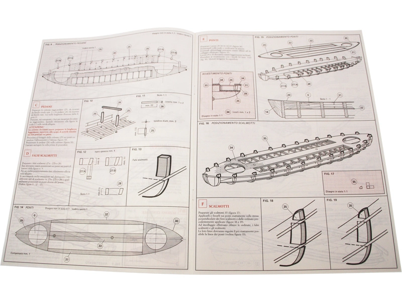 AMATI Golden Yacht 1:300 kit do fľaše