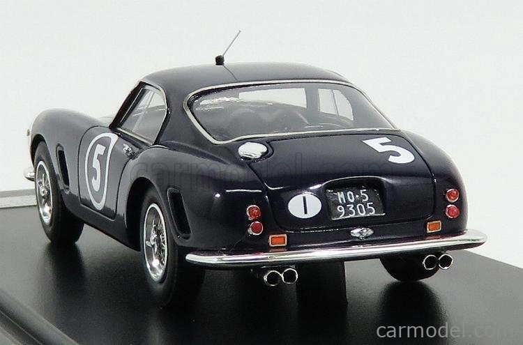 Modely v mierke Matrix Ferrari 250gt Passo Corto N 5 Winner Nassau Tourist Trophy 1960 S.moss 1:43 Blue