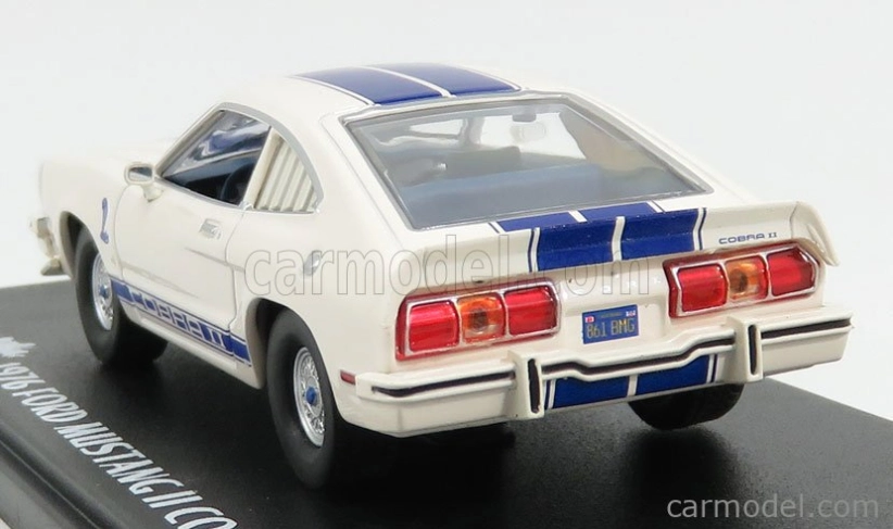 Greenlight Ford usa Shelby Mustang Ii Cobra Ii 1976 - Charlieho anjeli (auto Jill Munroe) 1:43 bielo modrá