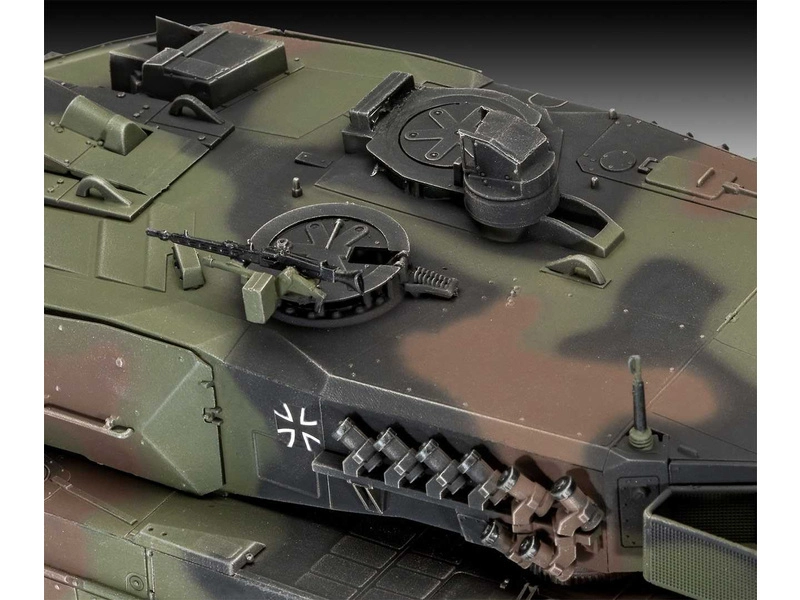 Revell Leopard 2 A6/A6NL (1:35) (súprava)