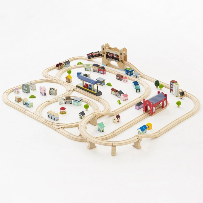 Le Toy Van Train City