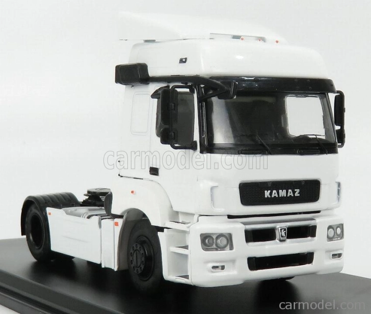 Modely v mierke Štart Kamaz 5490 Tractor Truck 2-assi 2018 1:43 White