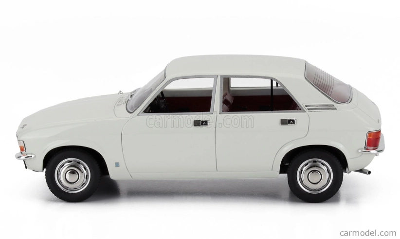 Modely v mierke Cult-scale Austin Allegro 1973 1:18 White
