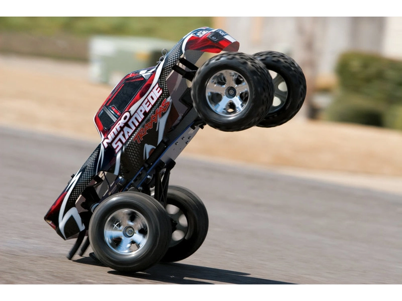 RC auto Traxxas Nitro Stampede 1:10