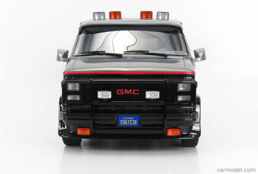 Greenlight GMC Vandura A-team Van - 1983 1:12 Šedá Černá
