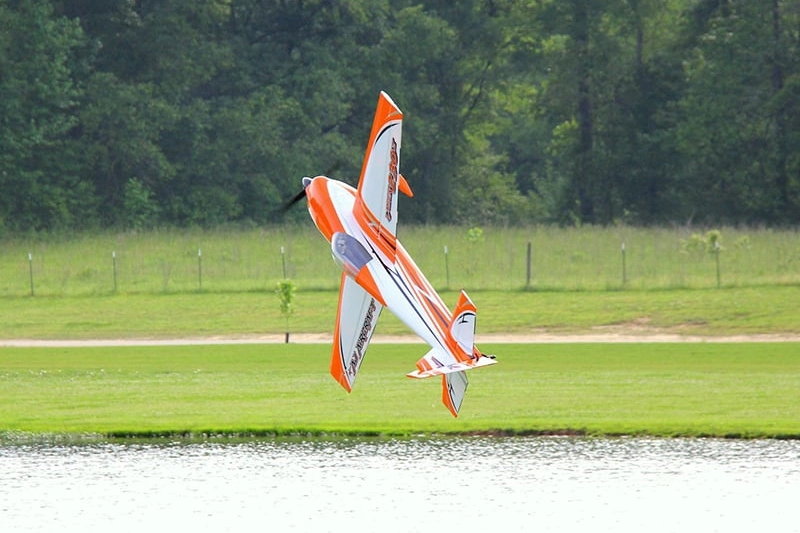 RC letadlo 105" Laser 230z ARF 2,66m, oranžová