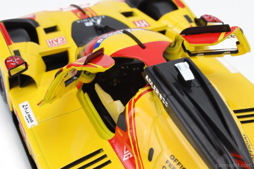 Bburago Ferrari 499p 3.0l Turbo V6 Team Af Corse N  83 24h Le Mans 2024 Robert Kubica - Robert Shwartzman - Yifei Ye - Con Vetrina - With Showcase 1:18 Žlutá Červená