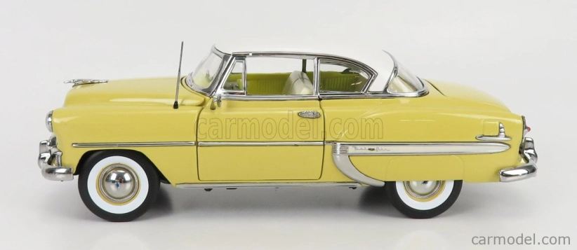 Sun-star Chevrolet Bel Air Coupe 1953 1:18 Žlutá Bílá