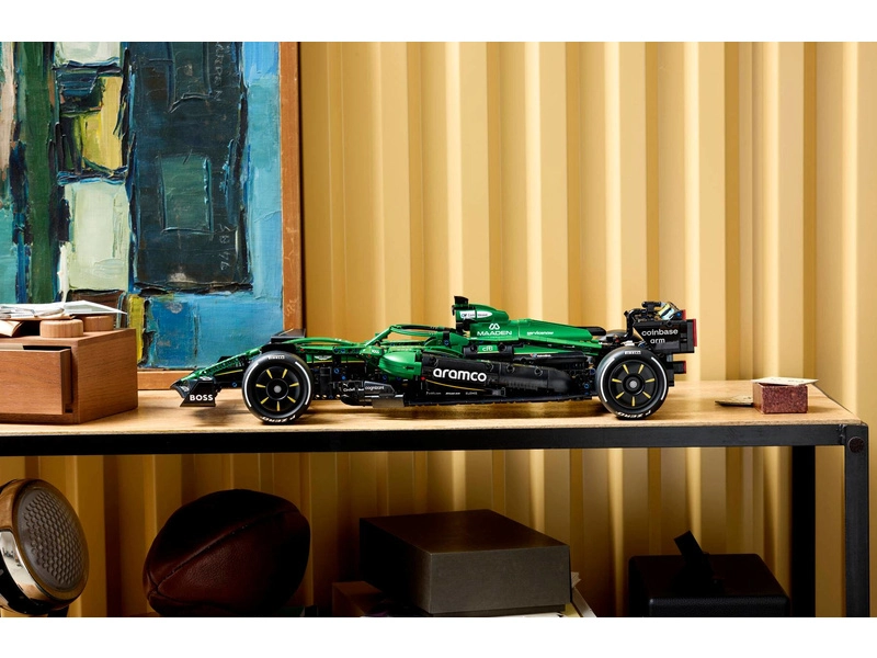 LEGO Technic - Auto Aston Martin Aramco AMR25 F1®