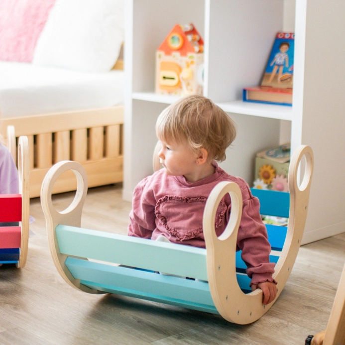 Dvěděti Montessori modrá houpačka