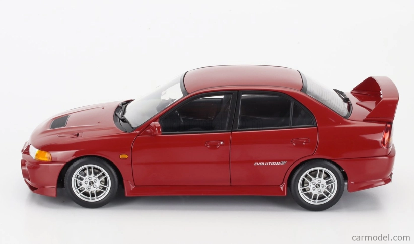 Motorhelix Mitsubishi Lancer Evo Iv s motorom a príslušenstvom 1999 1:18 červená