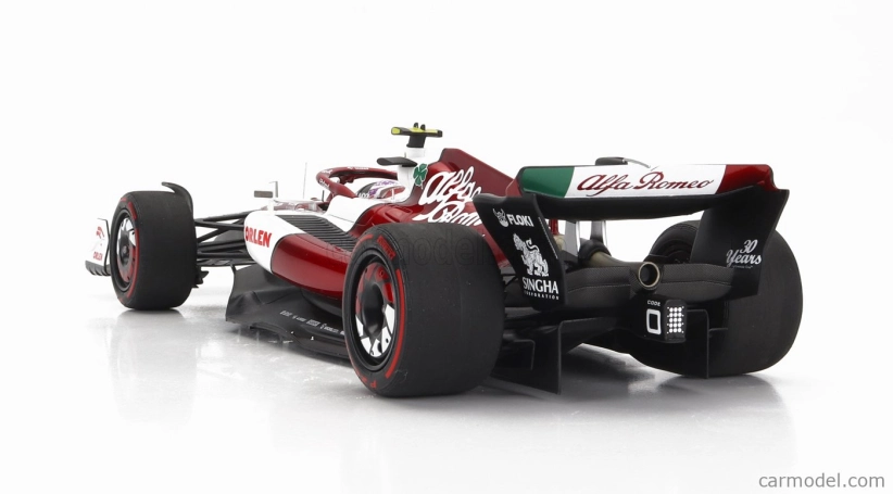 Minichamps Alfa romeo F1 C42 Team Orlen Racing N 24 1:18, bíločervená