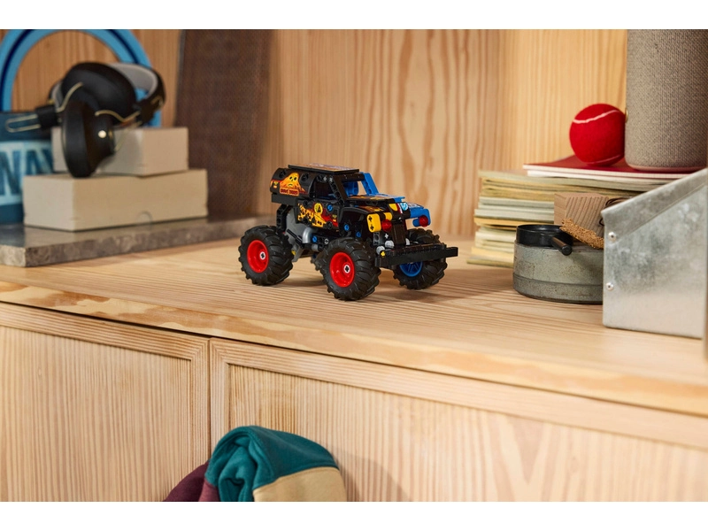 LEGO Technic - Monster Jam™ Grave Digger™ Oheň a ľad