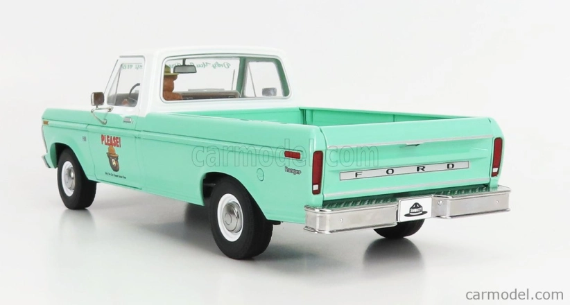 Greenlight Ford usa F-100 Pick-up Forest Service Green 1975 1:18, světle zelená