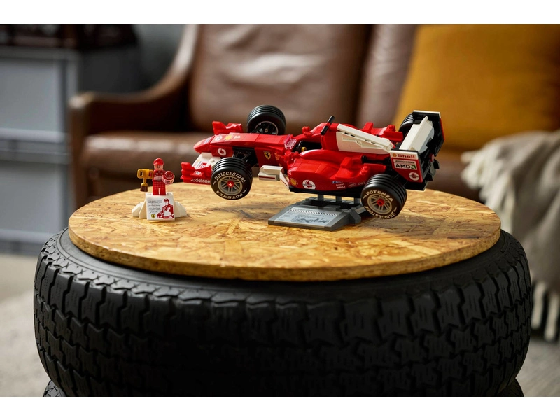 LEGO Icons - Ferrari F2004 a Michael Schumacher