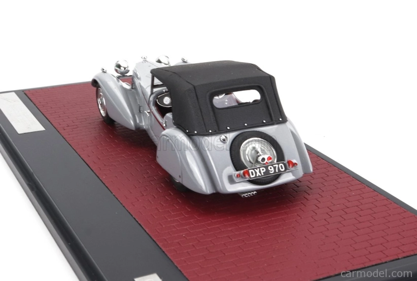 Matrix modely v mierke 1:43 Bugatti T57sc Roadster Vanden Plas Closed 1938