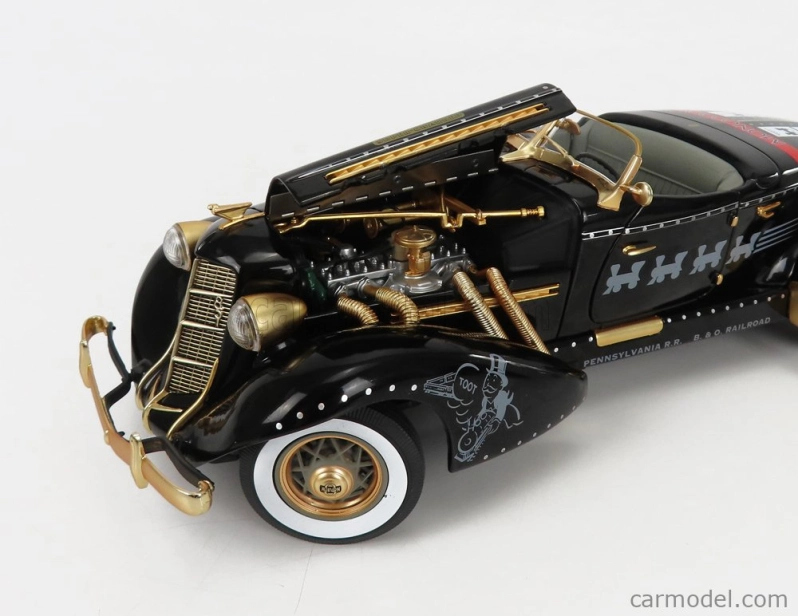 Autoworld Auburn 851 Speedster Open 1935 With Mr. Monopoly Figure 1:18 Černé Zlato