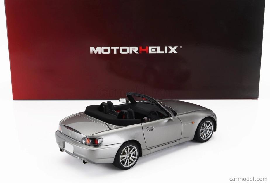 Motorhelix Honda S2000 (ap2) Spider With Engine And Accessories 2000 1:18 Silver