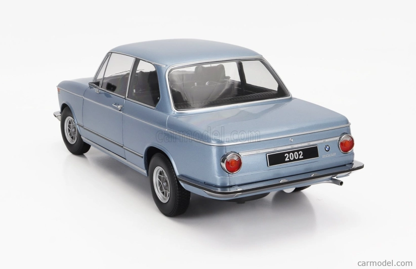 Kk-scale BMW 2002 radu 1 1971 1:12 Light Blue Met