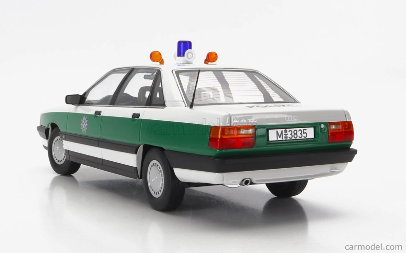Triple9 Audi 100 (c3) Polizei 1989 1:18 Bielozelená
