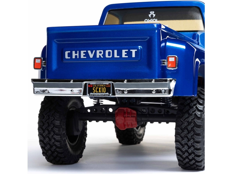 Axial SCX10 III Base Camp 1:10 4WD Chevy K10 1982 RTR čierny