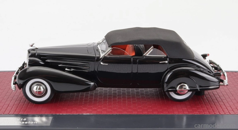 Modely v mierke Matrix Cadillac V16 Dual Cowl Sport Pheaton Cabriolet Closed 1937 1:43 Black