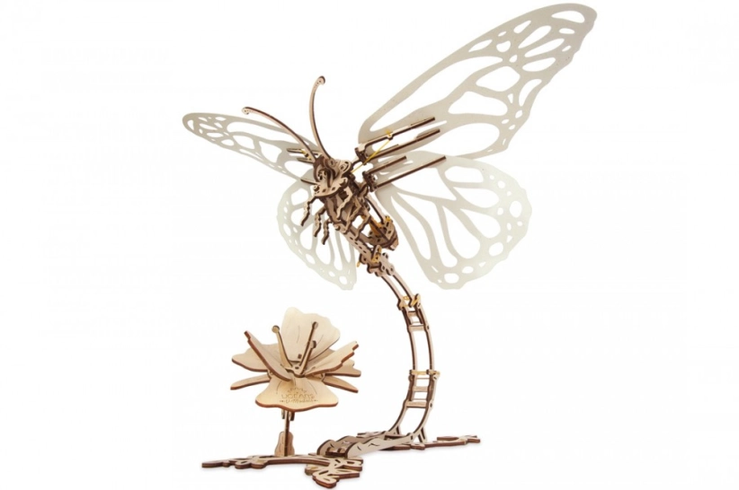 Ugears 3D drevené mechanické puzzle Butterfly