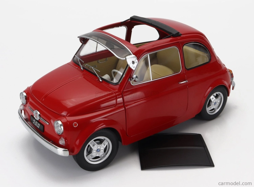 Fiat 500 F Custom 1968 v mierke 1:12 červený