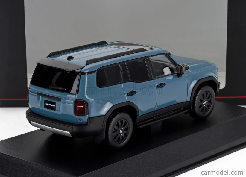 Kyosho Toyota Land Cruiser 250 Zx Rhd 2024 - disky 18" 1:43 Light Blue