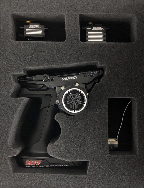 Hliníkový kufor SANWA M17 & MT-44