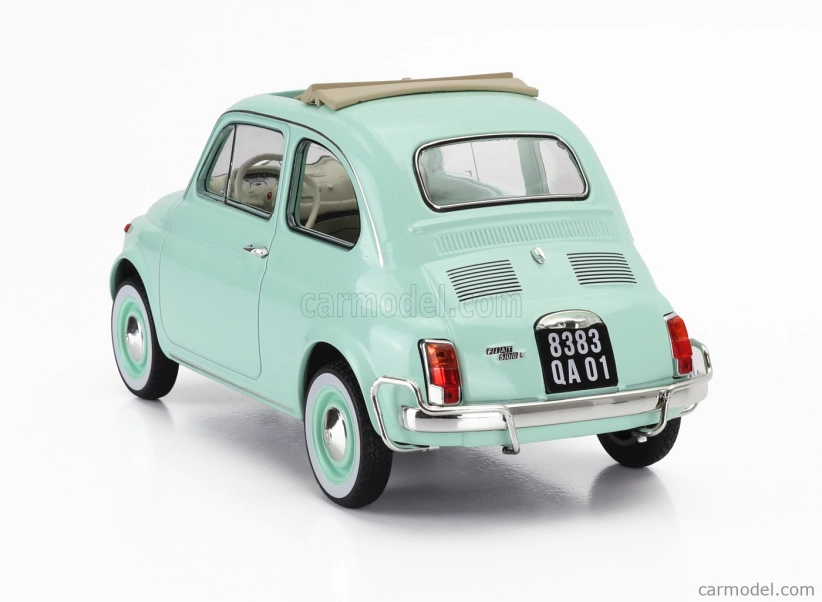Norev Fiat 500l 1968 1:18 Velmi Světle Modrá