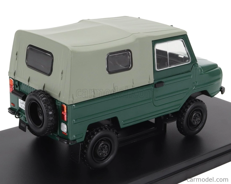 Edicola Luaz 969m Hard-top 1979 1:24 2 Tones Green
