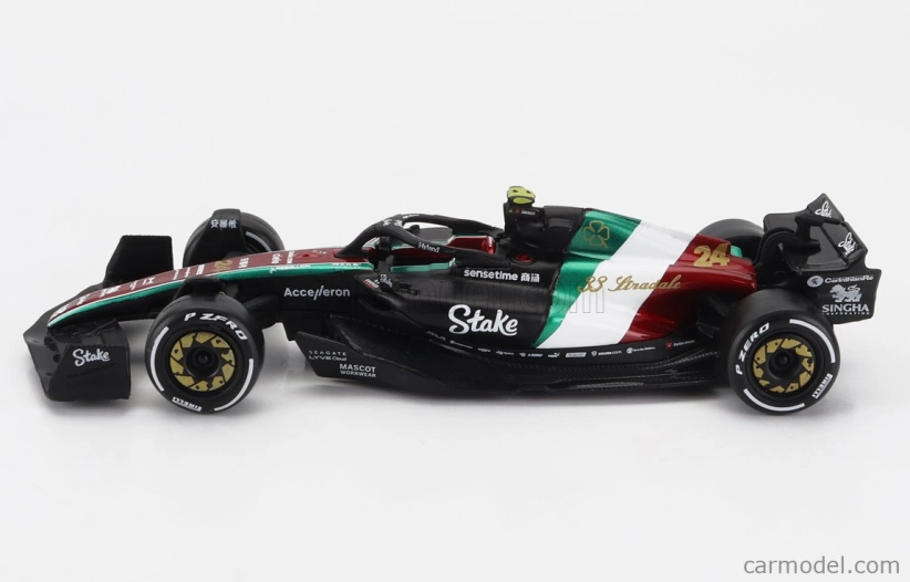Bburago Alfa romeo F1 C43 Team Stake N 24 Monza Italy Gp 2023 Guanyu Zhou 1:43 čierna červená biela zelená