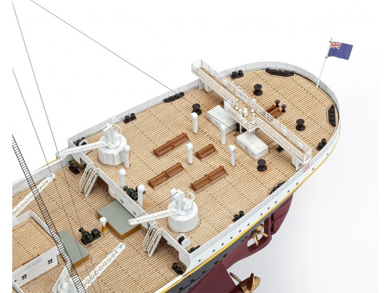 AMATI R.M.S. Titanic 1:250 (verzia 2025)