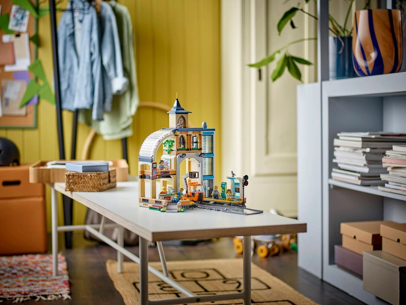 LEGO City - Hlavná železničná stanica